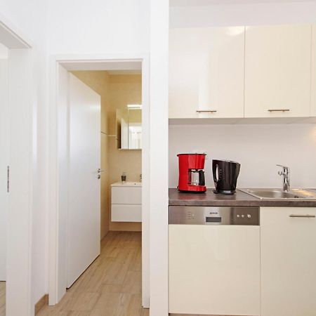 Apartment Laura Привлака Экстерьер фото